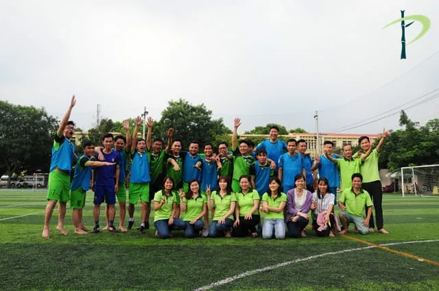 Đội xây dựng cùng cổ động viên – Siêu Cup Trúc Nghinh Phong 2018