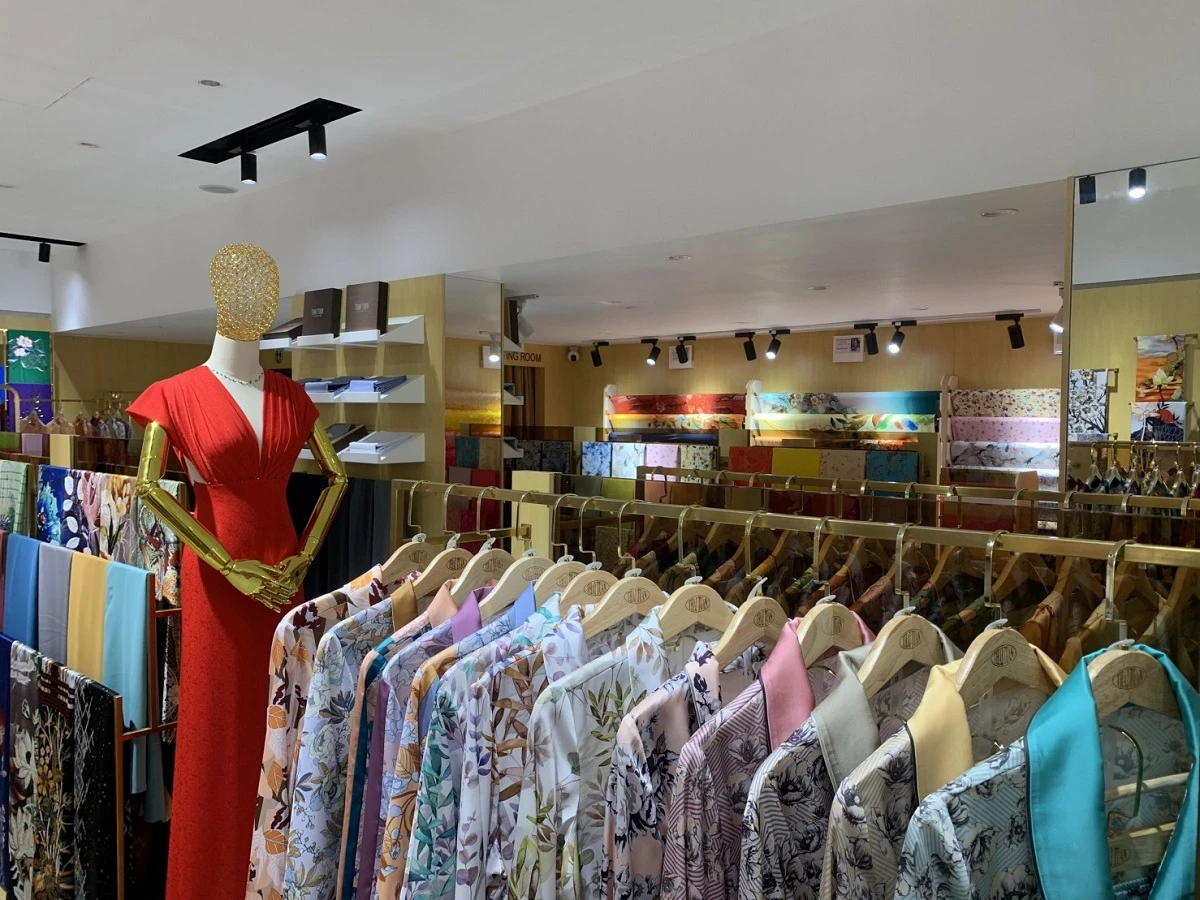 Hình ảnh hoàn thiện của dự án Showroom áo dài Thái Tuấn