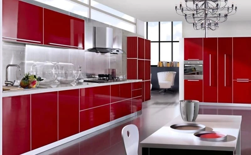 Sắc Đỏ khi phối hợp với không gian bếp tạo thêm cảm hứng cho người đứng bếp